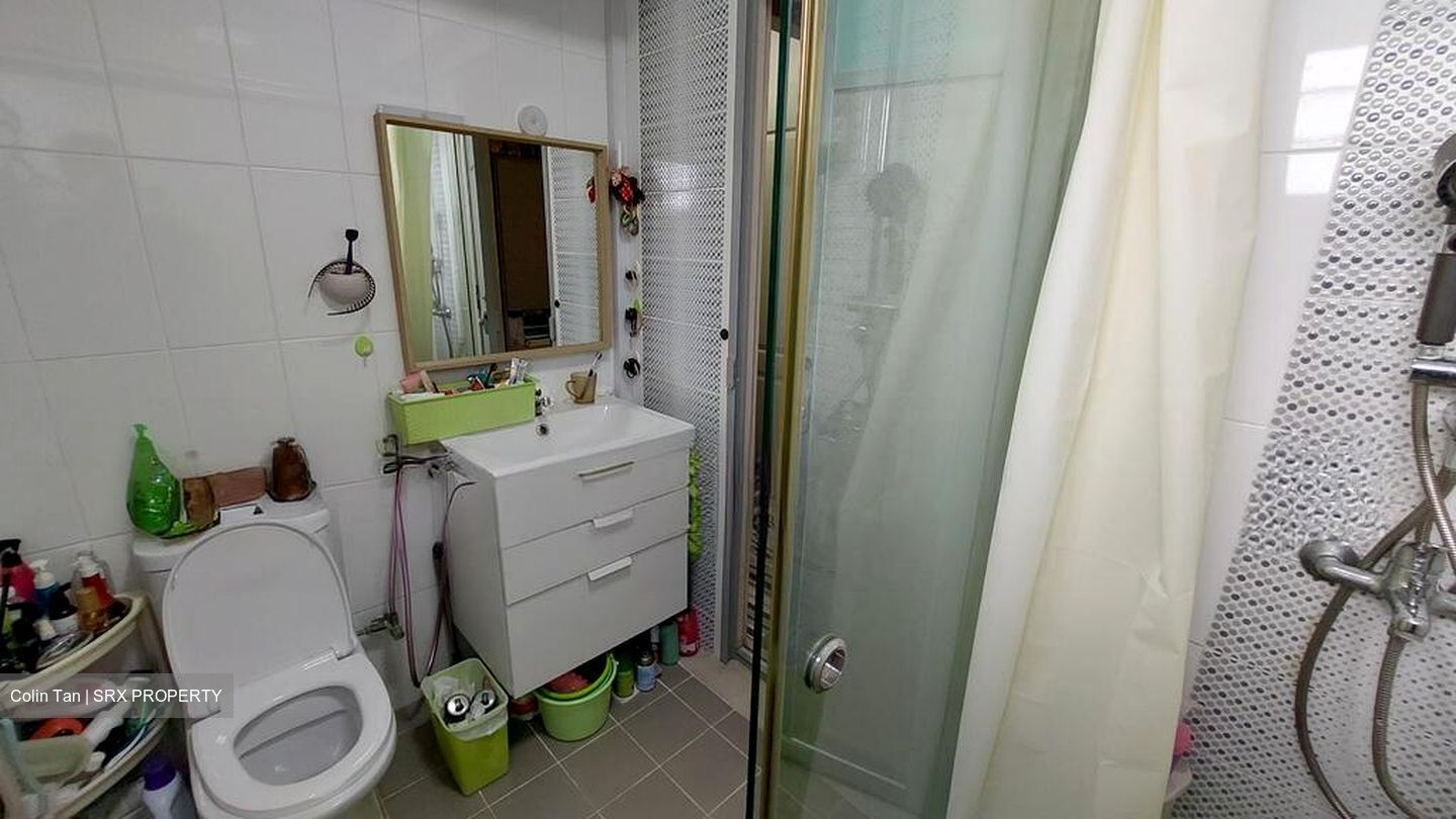 Blk 166B Yung Kuang Court (Jurong West), HDB 5 Rooms #522576131